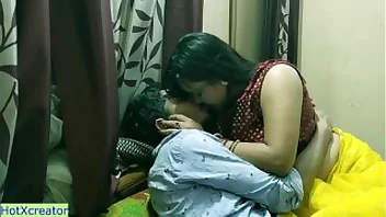 Action Indian Porn Films: Tamil auntie Tamanna Bhatia enjoys hot sex with BF