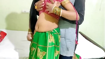 Bhabhi Indian XXX Videos: Hindi wife gets a kamasutra experience in this no strings attached video