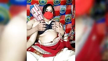 Action Indian Porn Films: A hot desi couple's intimate encounter
